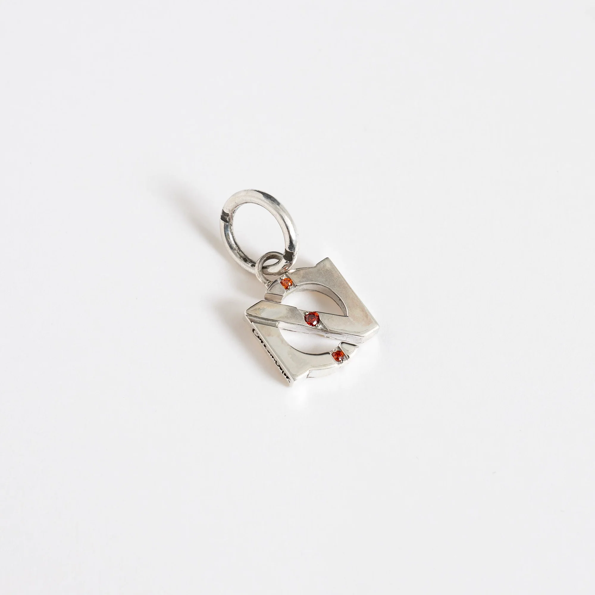 COREwithOUTER Charm【2026年5月中旬から順次発送予定】 - Image 2